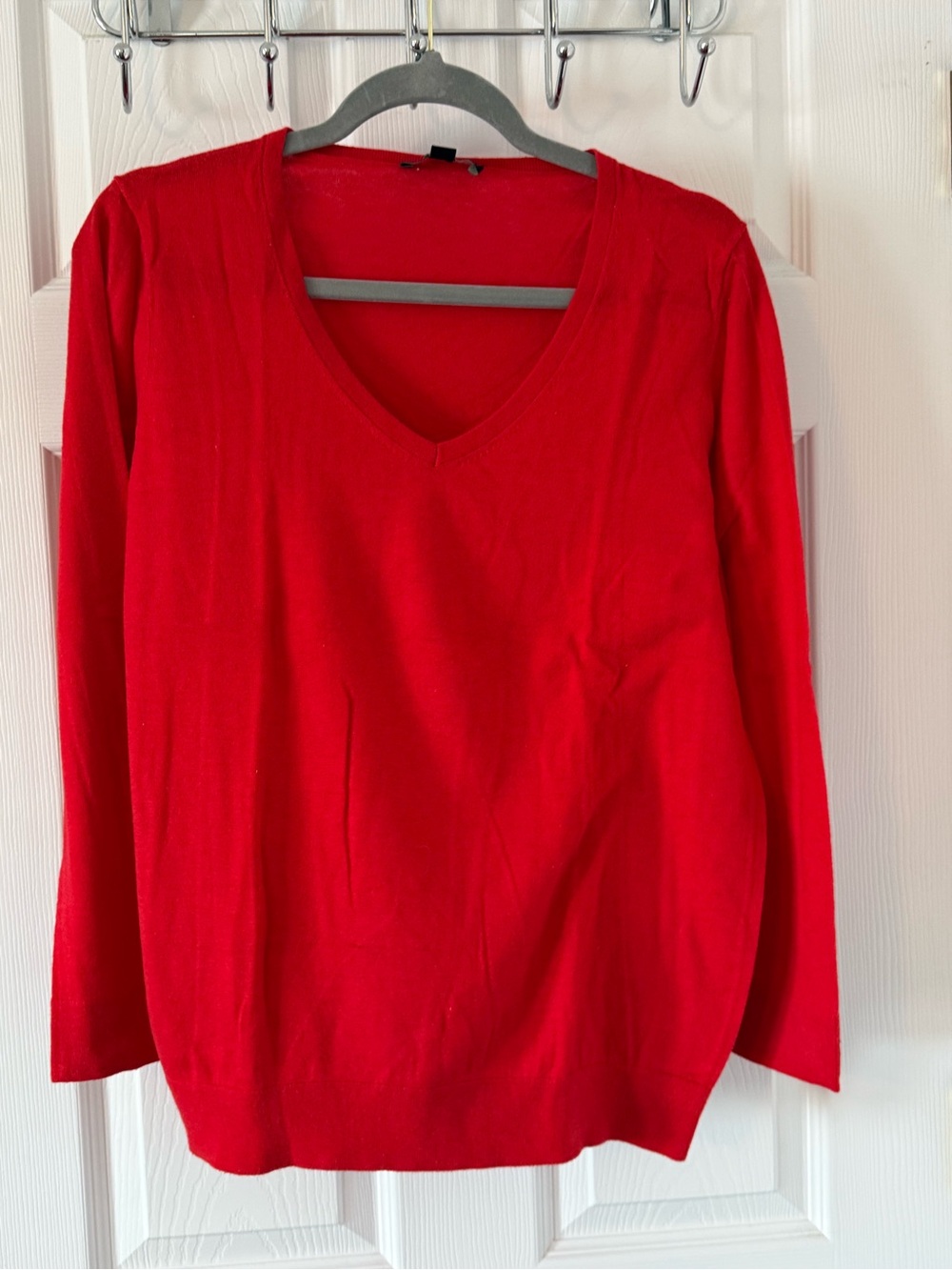 Ann Taylor Classic V-Neck Red Sweater